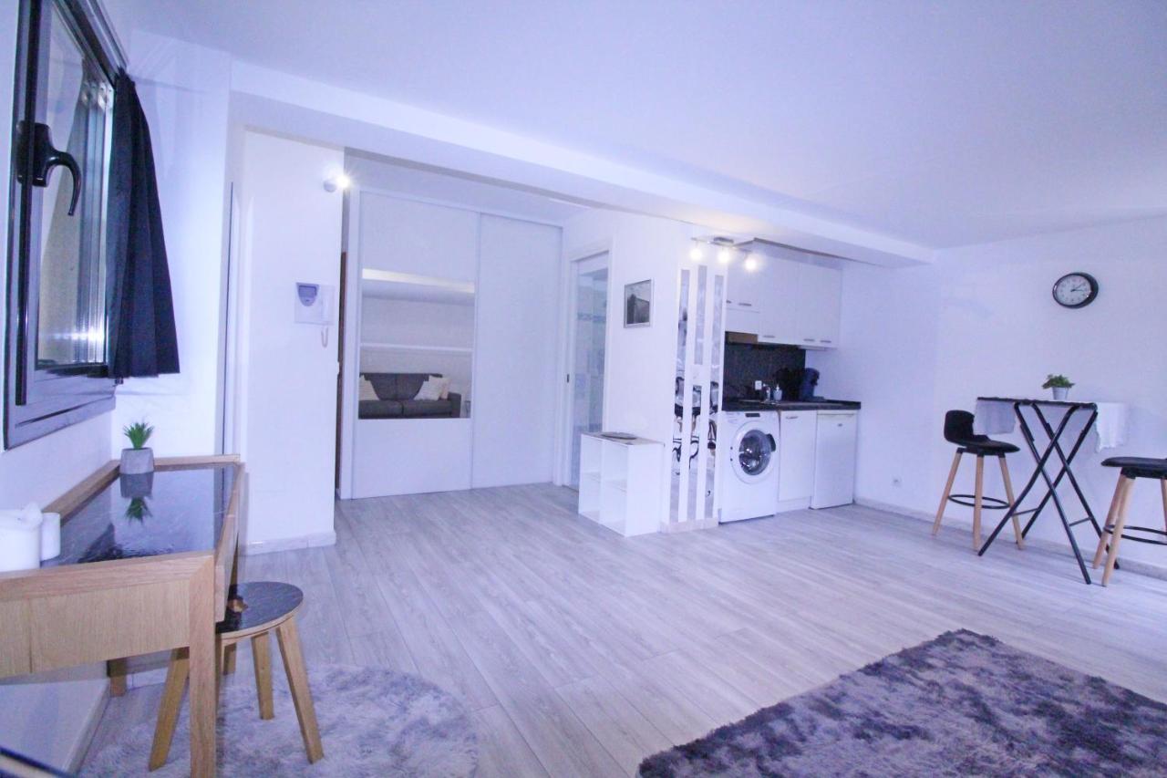 בוסוליי Large Studio Close To Monaco, Bnb Ric' Keys מראה חיצוני תמונה