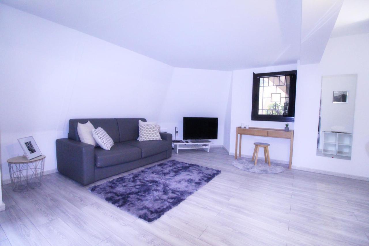 בוסוליי Large Studio Close To Monaco, Bnb Ric' Keys מראה חיצוני תמונה