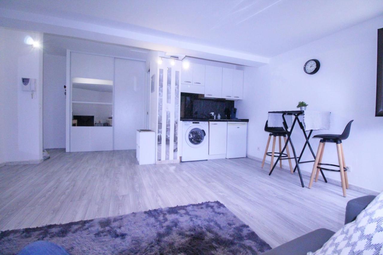 בוסוליי Large Studio Close To Monaco, Bnb Ric' Keys מראה חיצוני תמונה